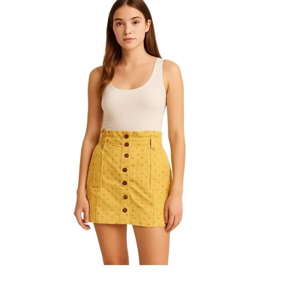 Kimchi Blue size medium polka dot paper bag top mini skirt.